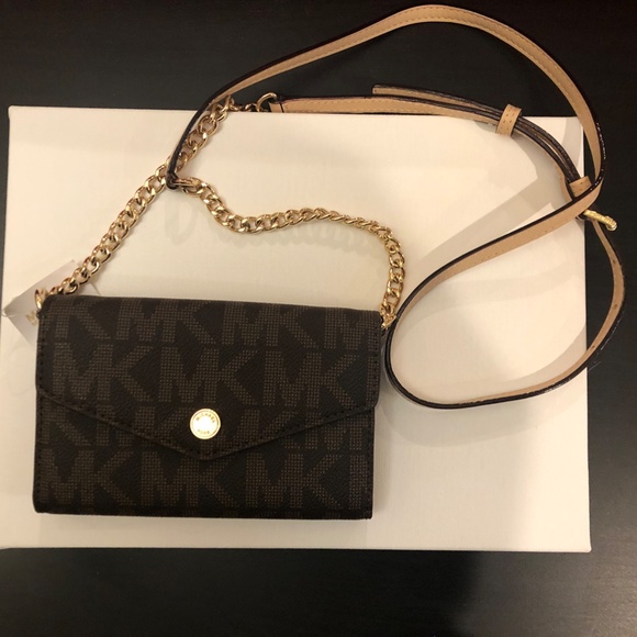 Michael Kors Handbags - Michael Kors Convertible Crossbody Clutch NWT